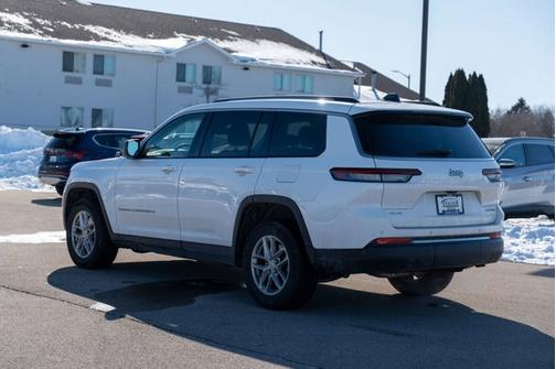 2023 Jeep Grand Cherokee L Laredo