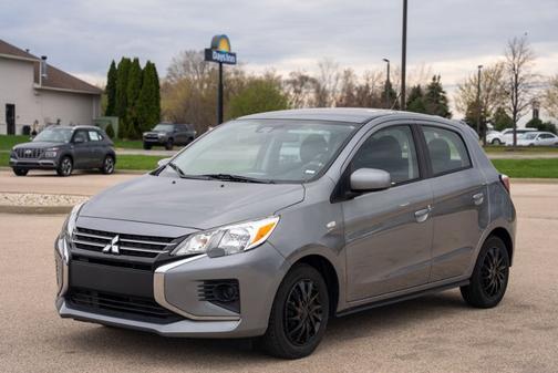 2021 Mitsubishi Mirage ES