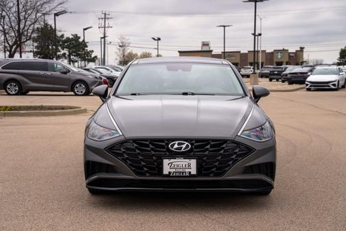 2022 Hyundai SONATA SEL