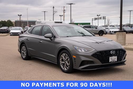 2022 Hyundai SONATA SEL