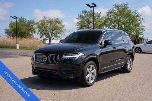 2020 Volvo XC90 T6 Momentum