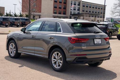 2024 Audi Q3 S line Premium