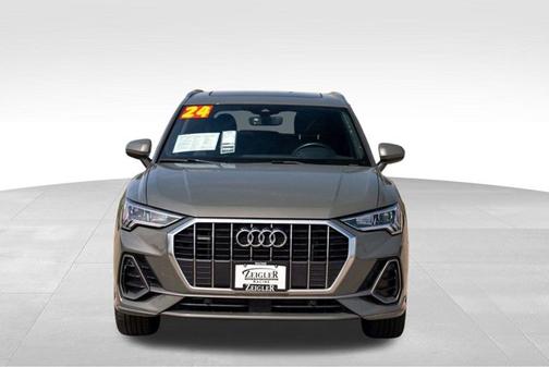 2024 Audi Q3 S line Premium