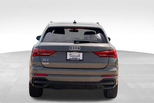 2024 Audi Q3 S line Premium