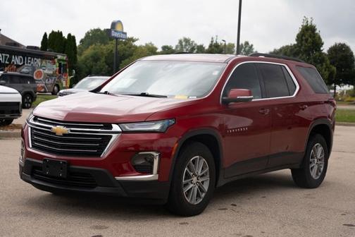 2023 Chevrolet Traverse LT Cloth