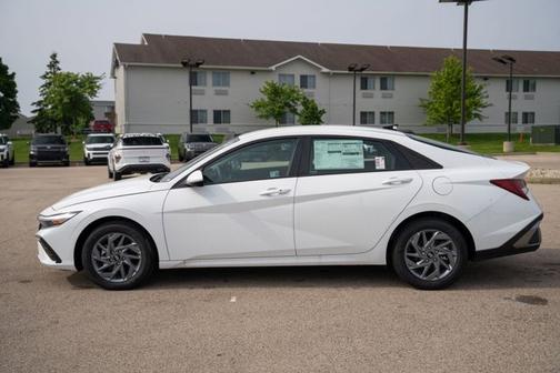 2025 Hyundai ELANTRA HEV Blue