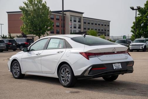 2025 Hyundai ELANTRA HEV Blue