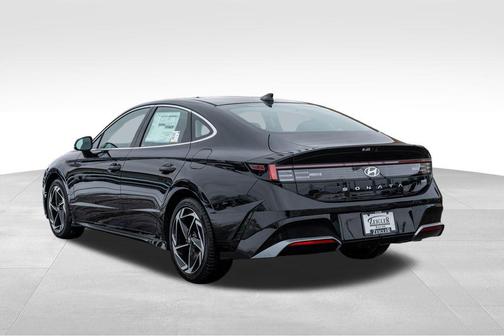 2026 Hyundai SONATA SEL