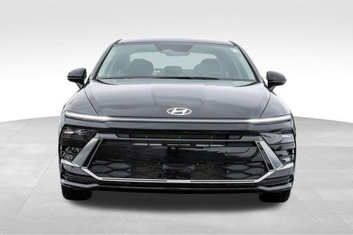2026 Hyundai SONATA SEL