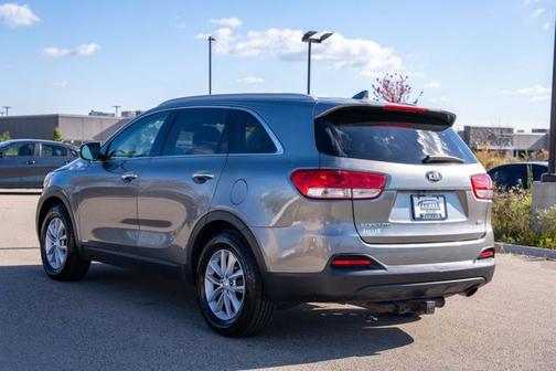 2018 Kia Sorento LX