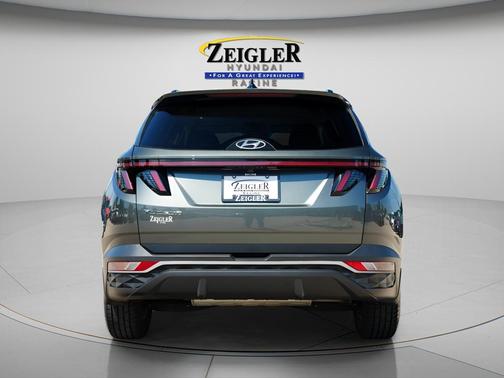 Amazon Gray 2022 Hyundai TUCSON SEL