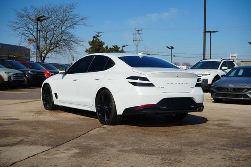 2023 Genesis G70 2.0T AWD