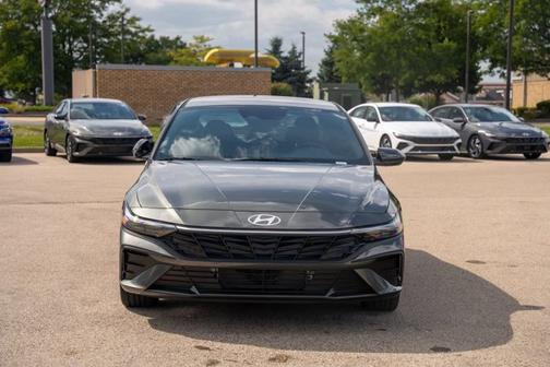 2025 Hyundai ELANTRA Sport