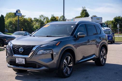 2023 Nissan Rogue SL