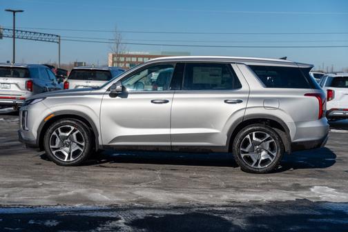 2025 Hyundai PALISADE SEL Premium