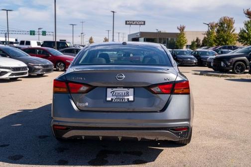 2024 Nissan Altima 2.5 SV