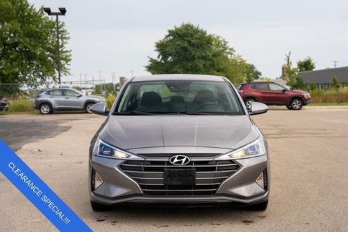 2020 Hyundai ELANTRA SE