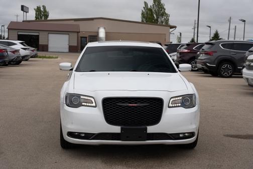 2021 Chrysler 300 S