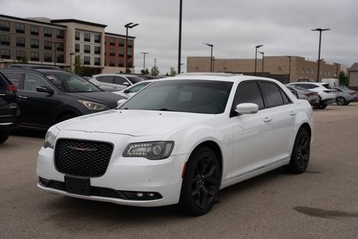 2021 Chrysler 300 S
