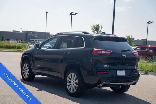 2016 Jeep Cherokee Overland