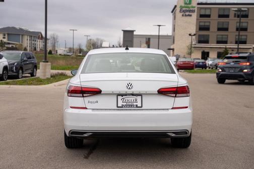 2021 Volkswagen Passat 2.0T SE
