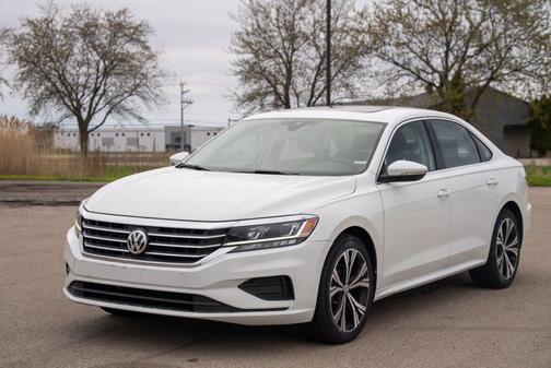 2021 Volkswagen Passat 2.0T SE