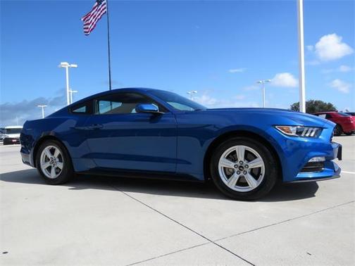 2017 Ford Mustang V6