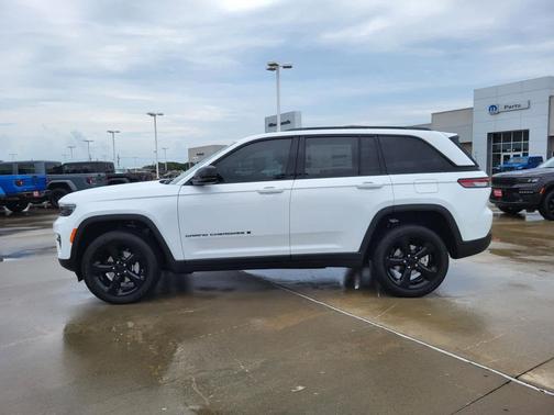 2025 Jeep Grand Cherokee Altitude