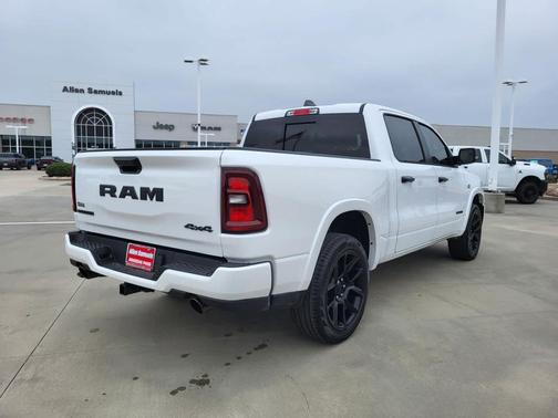 2026 RAM 1500 Laramie