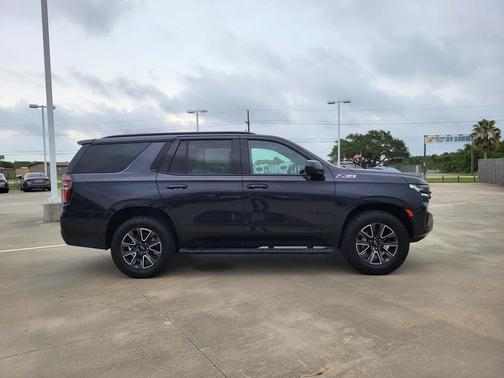 Dark Ash Metallic 2023 Chevrolet Tahoe 4WD Z71
