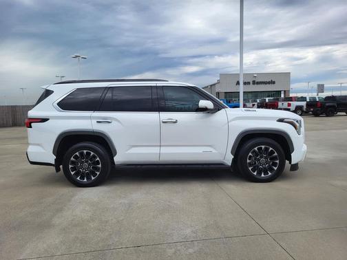 2023 Toyota Sequoia Limited