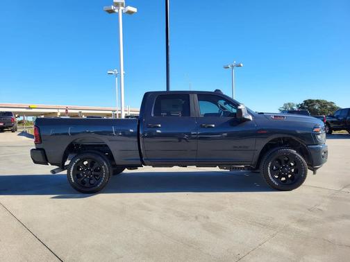 2026 RAM 2500 Lone Star Crew Cab 4x4 6'4' Box