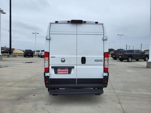 2026 RAM ProMaster 2500 Tradesman