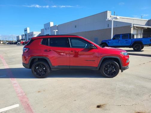 2026 Jeep Compass Latitude