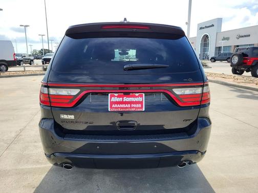 DB Black Clearcoat 2026 Dodge Durango GT RWD