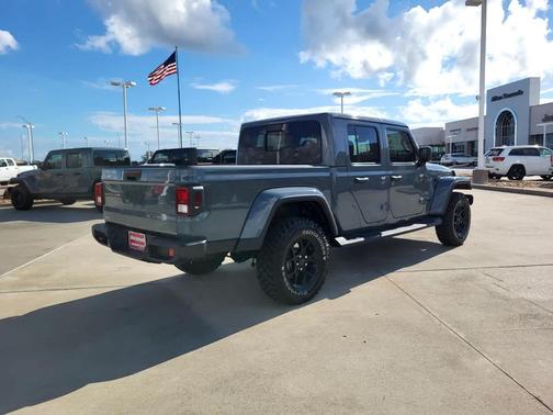 2025 Jeep Gladiator High Tide