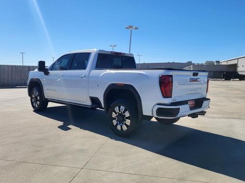 2025 GMC Sierra 2500 Denali