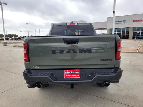 Canyon Lake 2026 RAM 1500 Warlock Crew Cab 4x4 5'7' Box