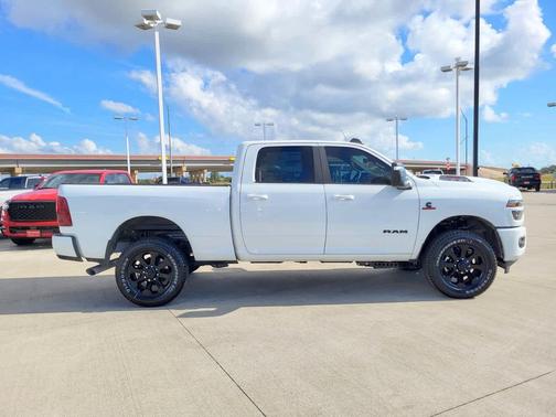 2026 RAM 2500 Laramie Crew Cab 4x4 6'4' Box