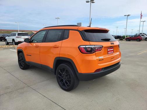 Joose 2026 Jeep Compass Latitude