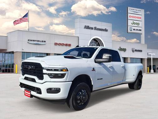 2025 RAM 3500 Laramie Crew Cab 4x4 8' Box