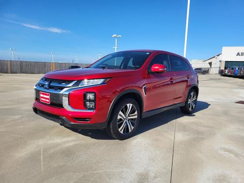 2025 Mitsubishi Outlander Sport SE