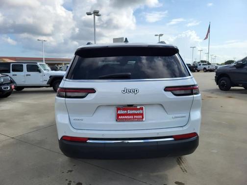 2025 Jeep Grand Cherokee L Laredo