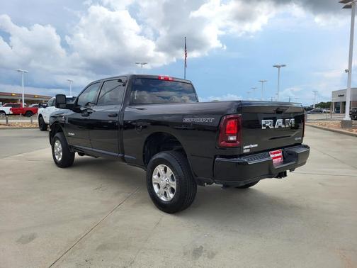 2026 RAM 2500 Lone Star Crew Cab 4x4 6'4' Box