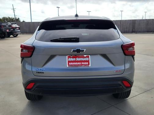 2025 Chevrolet Trax FWD 1RS