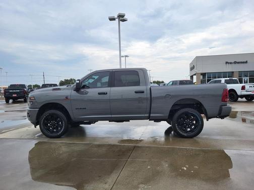 2026 RAM 2500 Lone Star Crew Cab 4x4 6'4' Box