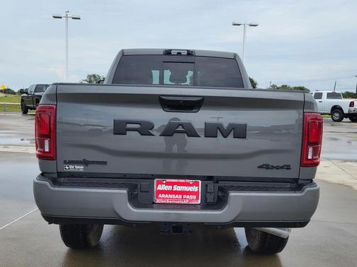 2026 RAM 2500 Lone Star Crew Cab 4x4 6'4' Box