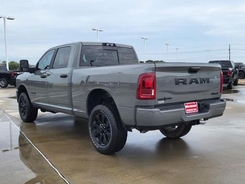 2026 RAM 2500 Lone Star Crew Cab 4x4 6'4' Box