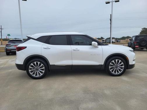 2023 Chevrolet Blazer Premier