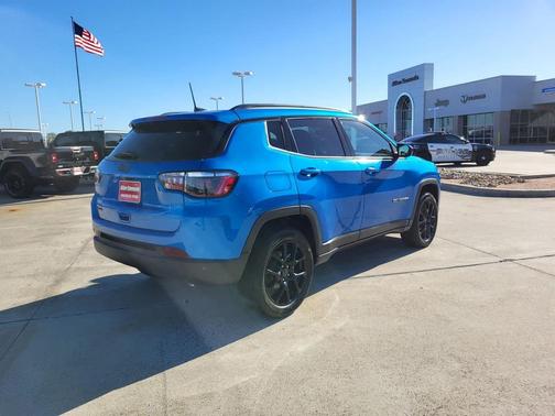 2026 Jeep Compass Latitude